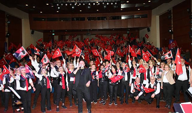 Hakan Ünlüler Korosu'ndan Muhteşem Konser