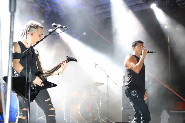 2021/08/1630328550_kartal-daki_etkinliklere_Unlu_rock_grubu_lmanga-_damgasini_vurdu_-5-_1.jpg