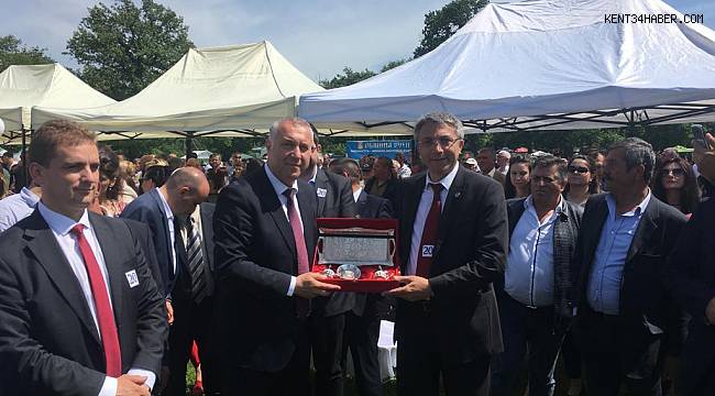 Kartal Belediyesi, Ruen Belediyesi'nin 40. Kuruluş yılı sevincini paylaştı