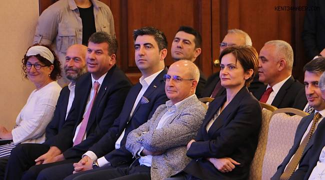Başkan Yüksel, İBB'nin A takımının tanıtıldığı toplantıya katıldı
