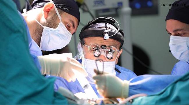 Atina'daki tıp kongresine Türk cerrahlar damga vurdu