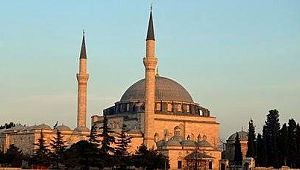 Bugün Regaip Kandili