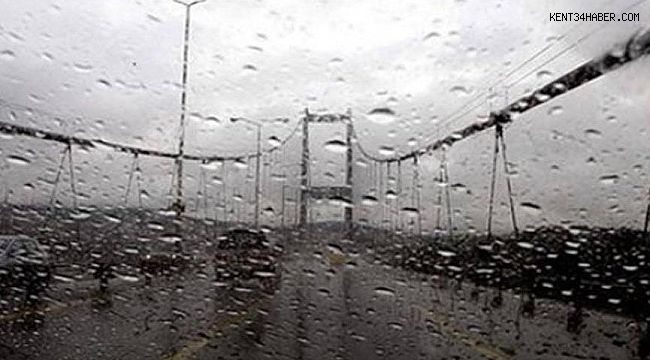 İstanbul sağanakla uyandı