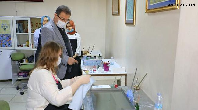 Sertarikzade Kültür ve Sanat Merkezi'nde Telafi Dersleri Başladı