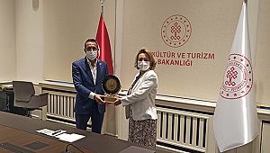 Özgül Özkan Yavuz: