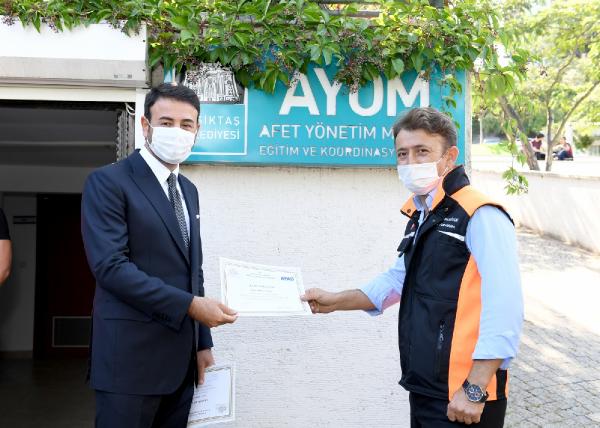 Beşiktaş'ta Belediye Personeli, 'Afet Eğitimi'ni Tamamladı