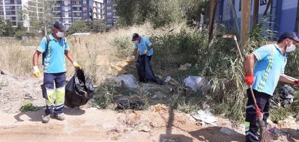 Tuzla'da Belediye Hizmetleri Bayramda da Devam Ediyor