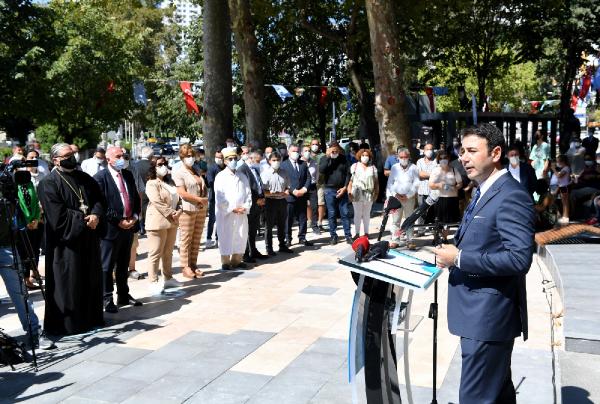 Beşiktaş'ta Yenilenen 'Dünya Barış Parkı' Açıldı