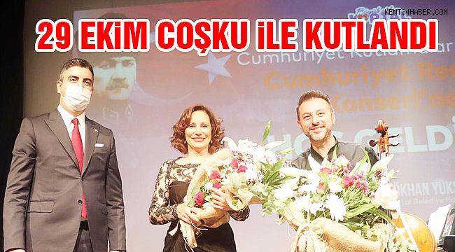 Cumhuriyet'in 97. Yılı Kartal'da Büyük Bir Coşkuyla Kutlandı