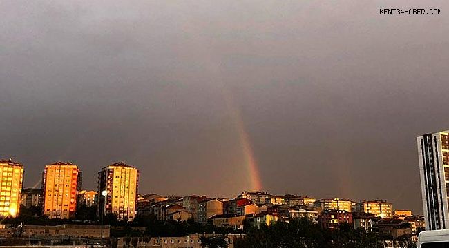 İstanbul'da gökkuşağı sürprizi!