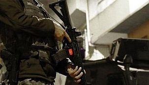 İstanbul'da radikal örgütlere gece yarısı operasyonu