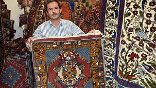 Niğde'de asırlık halıları yeniliyor