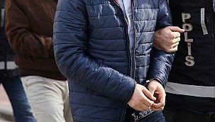 26 öğretmen gözaltına alındı