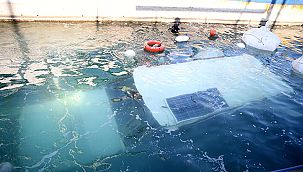 İzmir'de deniz altındaki enkaz da kaldırılıyor