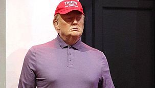Madame Tussauds müzesi Trump’ın kıyafetini değiştirdi