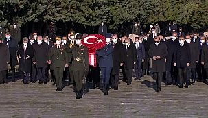 Ulu Önder Gazi Mustafa Kemal Atatürk törenlerle anıldı