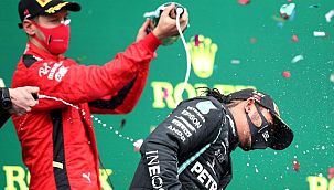 Yarış pistinde bir ilk yaşandı!