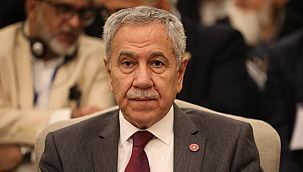 Bülent Arınç: Doğruları savunmaya kararlıyım