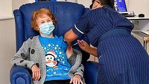 İngiltere’de ilk aşıyı 90 yaşındaki Margaret oldu