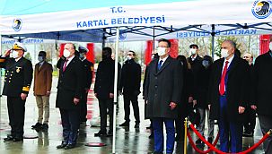18 Mart Dolayısı ile Kartal’da Çelenk Sunma Töreni Gerçekleşti