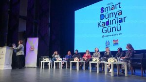 Kadınlar 'Kadınım, Güçlüyüm' Panelinde Buluştu
