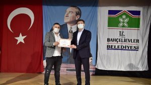 Bahçelievler'deki Gıda İşletmeleri 'Güvenilir Eller Eğitimi'ni Tamamladı