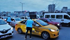Başakşehir Belediyesi'nden Yolda Kalanlara İftariyelik