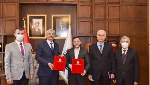 Çobanbey'deki Öğrencilere 'Sınırsız Eğitim' Desteği