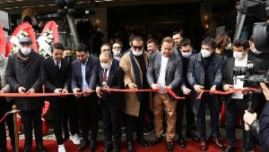Dönerci Serkan Usta Etiler Nispetiye'de Açıldı
