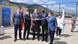 Otomobil Üreticisinden Eğitime 'Elektrikli Araç' Desteği