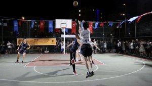 Sokak Basketbolu Turnuvası'nda Heyecanlı Mücadele