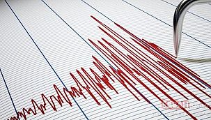 Ege'de Korkutan Deprem!