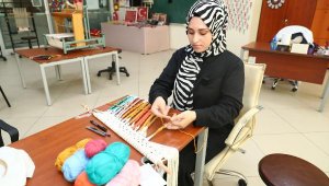 Staj İçin Gitti İşletme Kurdu