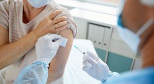 Vali Yerlikaya, İstanbul'daki Aşılama Oranını Açıkladı