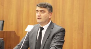 Altıntaş: