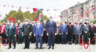 Kartal'da 29 Ekim Cumhuriyet Bayramı Resmi Töreni Yapıldı