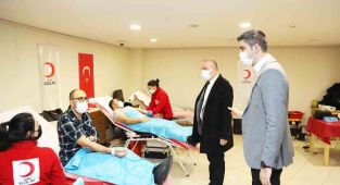 Kartal Belediyesi ve Kızılay’dan Kan Bağışı