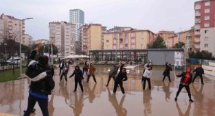 Mehmet Ali Büklü Parkı Spora Hazır