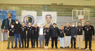 Voleybol Turnuvasının Şampiyonu Zabıta Müdürlüğü Oldu