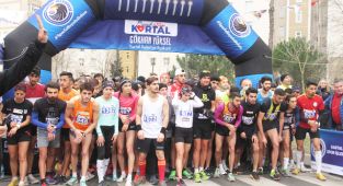 Yüzlerce Sporcu 11. Uğur Mumcu Yol Koşusu’nda Yarışacak
