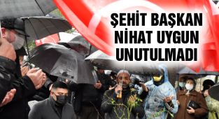 MHP'liler Şehit Başkan Nihat Uygun'u Andı