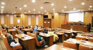Kartal Belediyesi Personeline Kanser Bilinçlendirme Semineri