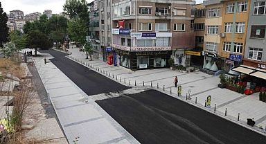 Hürriyet Caddesi’nin Trafiğe Açılması İçin Belediye Ekiplerinden Yoğun Mesai