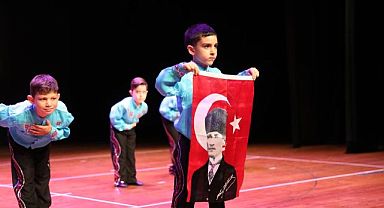 Kartal Belediyesi Kreş Öğrencilerinin Mezuniyet Heyecanı