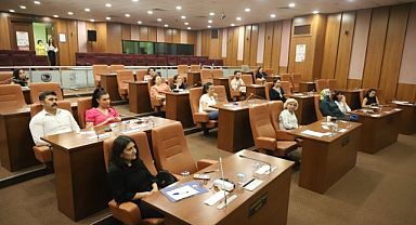 Kartal Belediyesi Personeline ‘Koşullanmış Tutum ve Önyargı’ Eğitimi