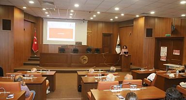 Kartal Belediyesi’nde Çalışanlara Alzheimer Semineri