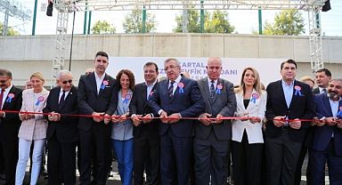 ‘Kartal Neyzen Tevfik Meydanı’ Yoğun Katılımlı Bir Törenle Hizmete Açıldı