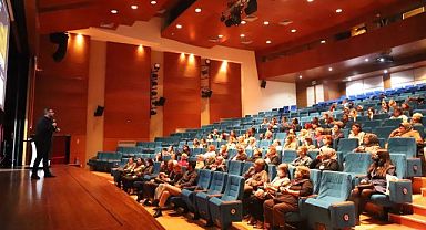 Kartal Belediyesi’nden, Kartallı Kadınlara Dijital Girişimcilik Semineri