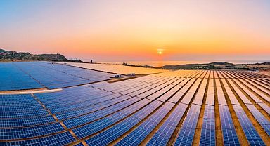 Elektrik Fiyatları, Güneş Panellerine Talebi Artırdı