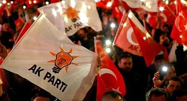 AK Parti'nin İstanbul'daki Seçim Koordinasyon Merkezi yönetimleri belirlendi